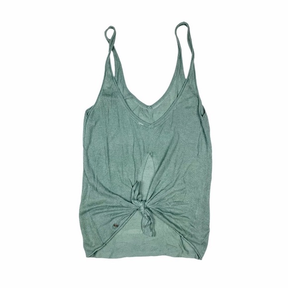 Lululemon tank - Picture 2 of 3